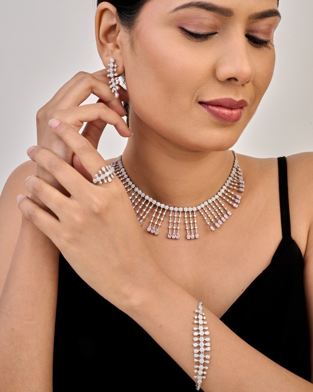 Royal Grand Bridal Tassel Jewellery Set – 925 Sterling Silver — view 3