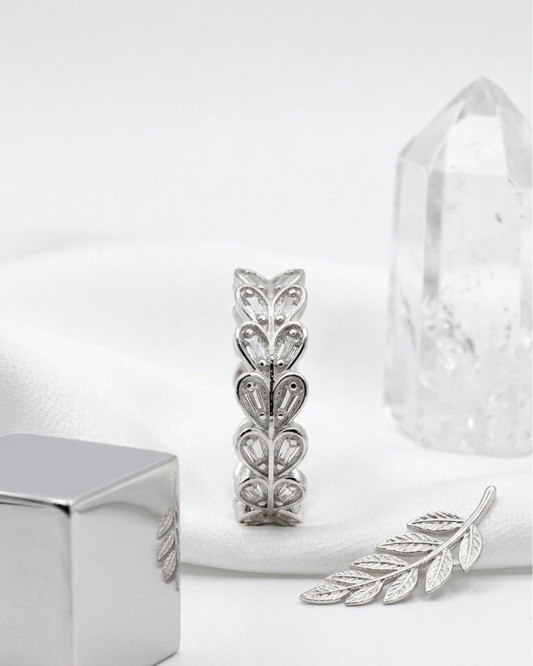 Laurel Leaf Spark Adjustable Ring – 925 Sterling Silver