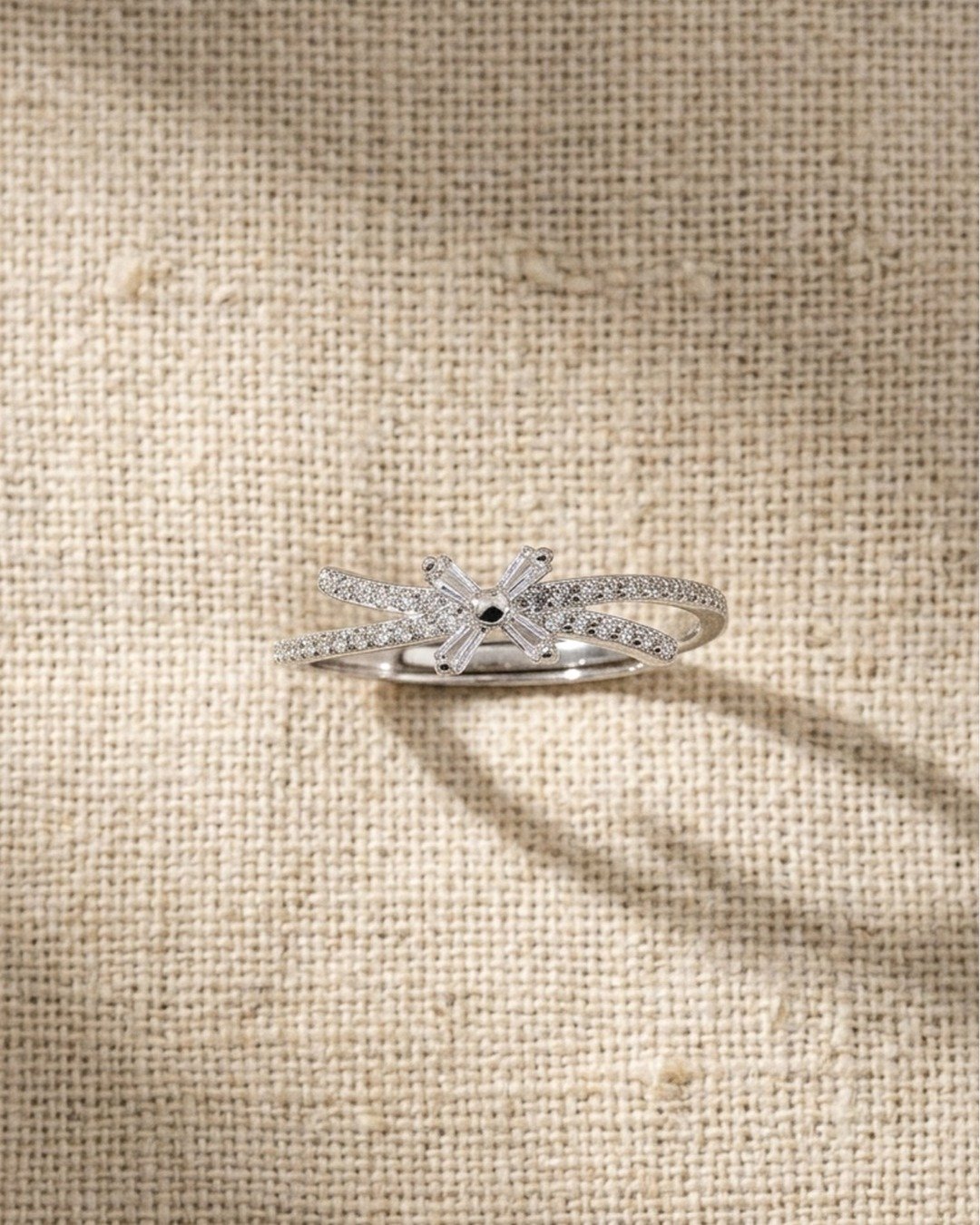 Sparkling Bow Elegance Adjustable Ring – 925 Sterling Silver