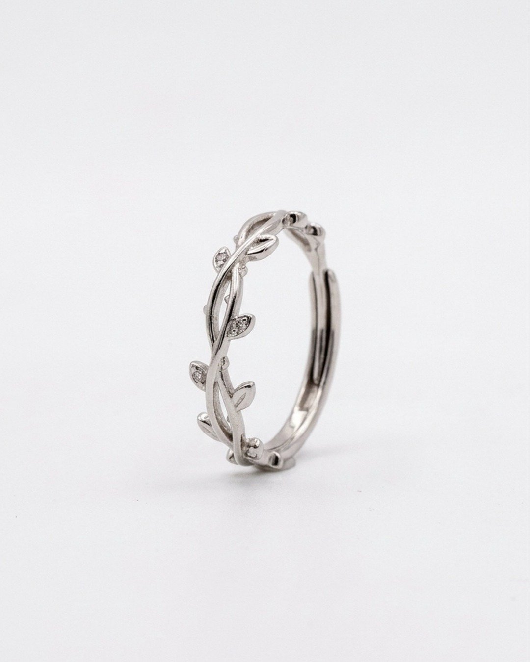Minimal Vine Leaf Adjustable Ring – 925 Sterling Silver — view 4