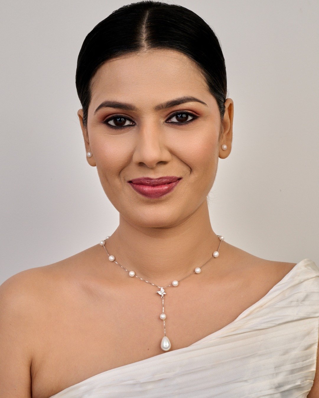 Elegant Pearl Drop Necklace – 925 Sterling Silver — view 3