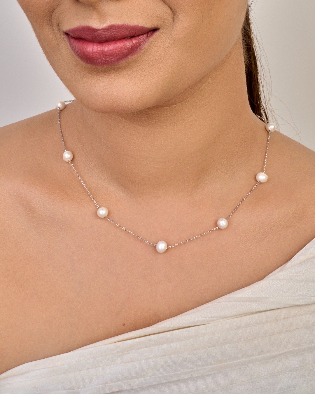 Elegant Pearl Station Necklace – 925 Sterling Silver — view 3