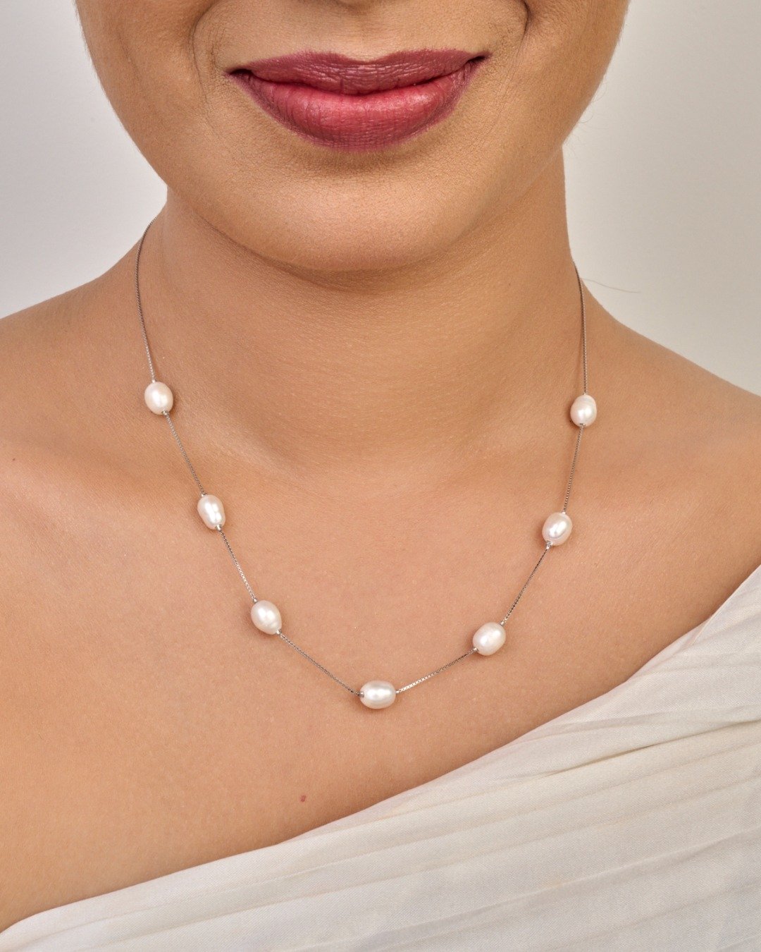 Oval Pearl Station Necklace – 925 Sterling Silver — view 2