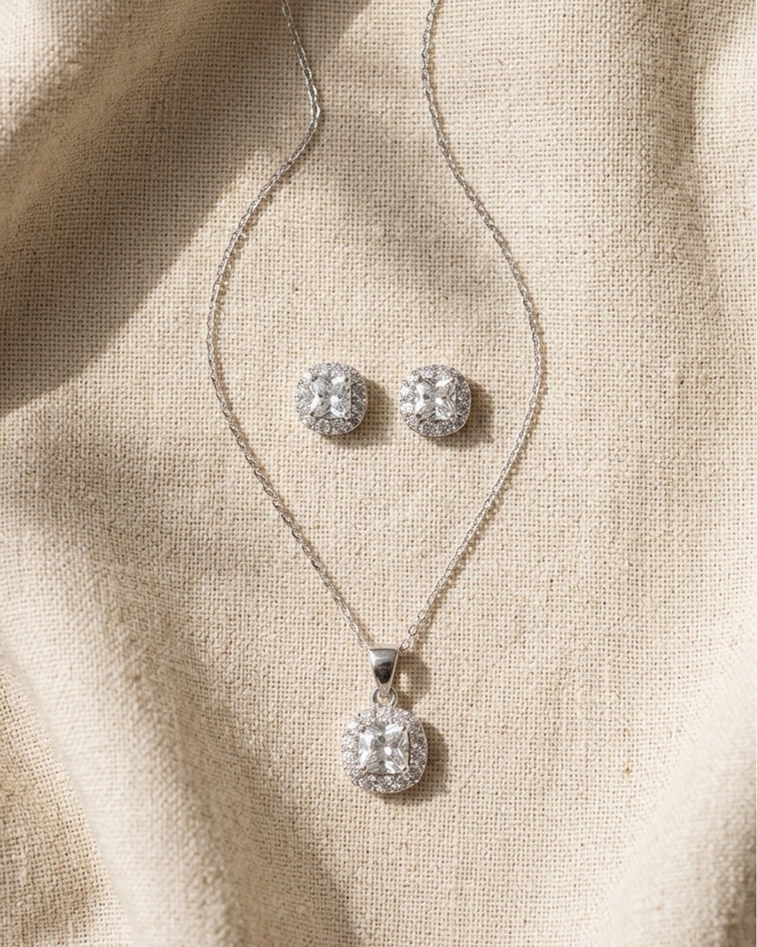 Classic Halo Sparkle Pendant Set – 925 Sterling Silver — view 4