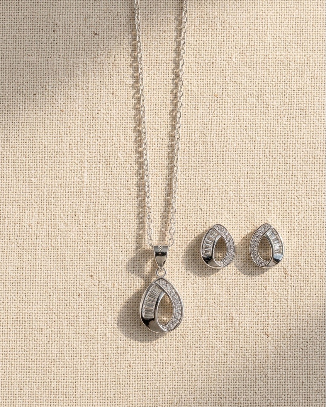 Modern Oval Crystal Pendant Set – 925 Sterling Silver — view 4