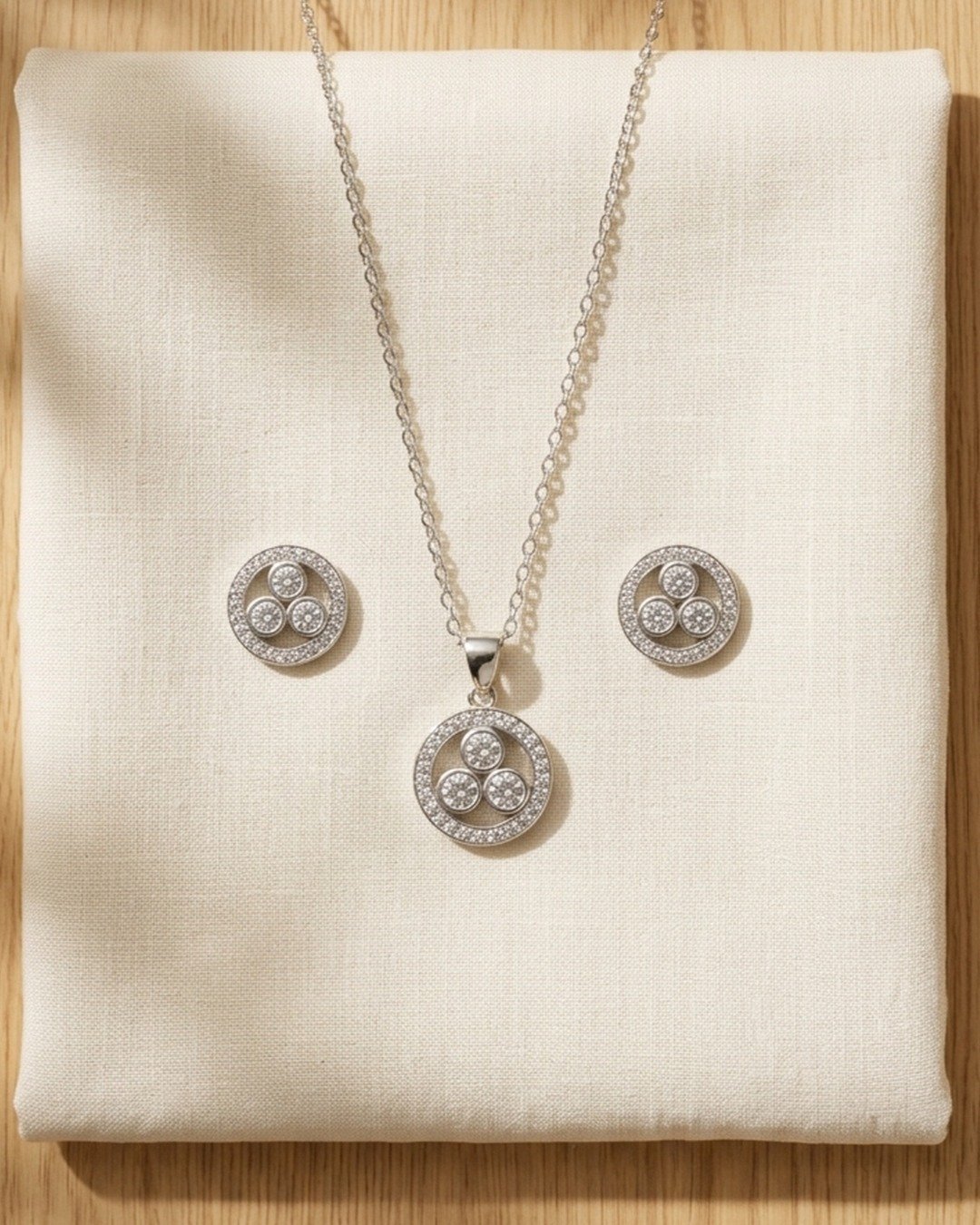 Trinity Circle Crystal Pendant Set – 925 Sterling Silver