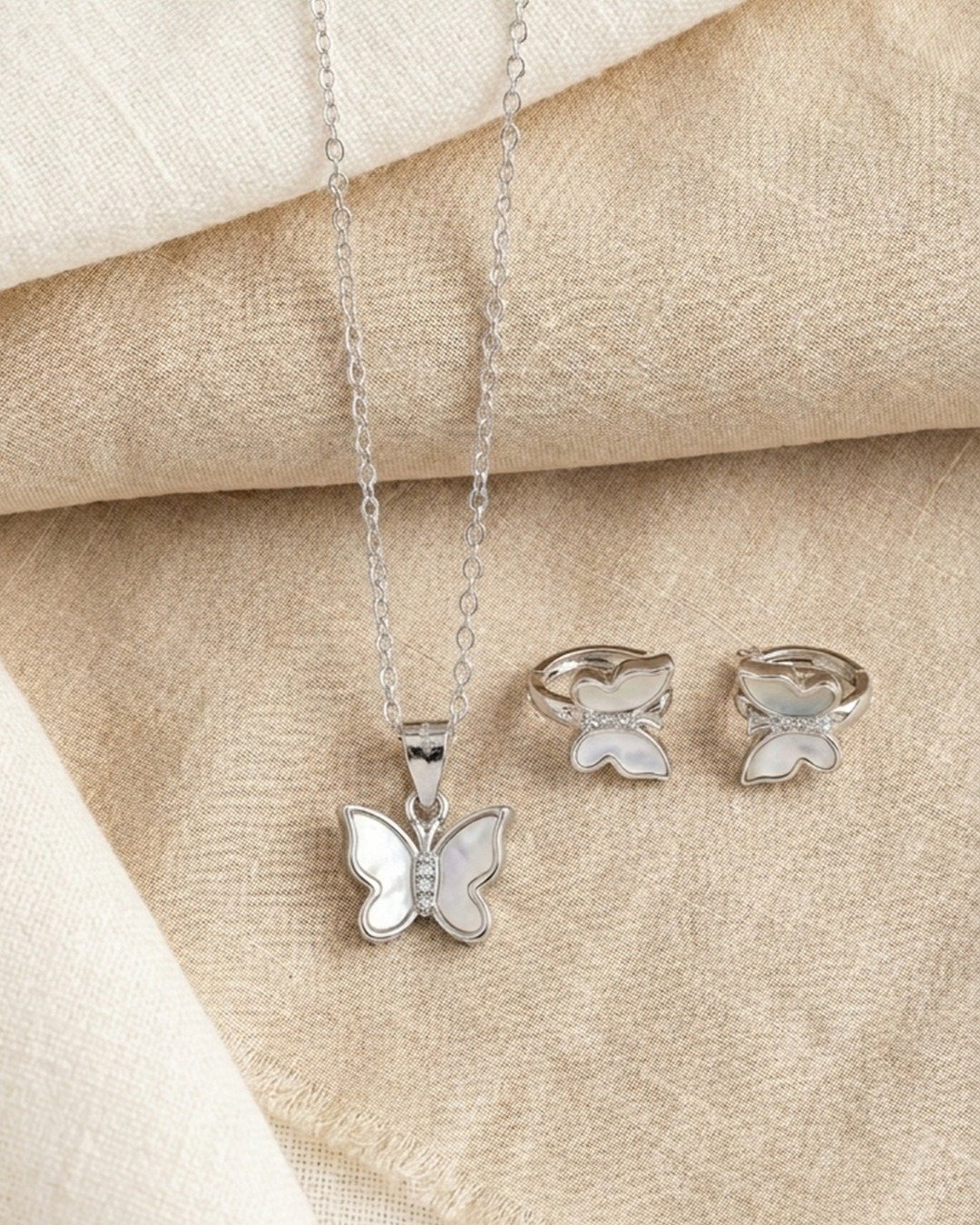 Elegant Butterfly Mother-of-Pearl Pendant Set – 925 Sterling Silver