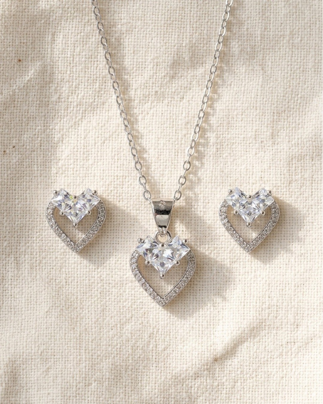 Royal Heart Crown Crystal Pendant Set – 925 Sterling Silver