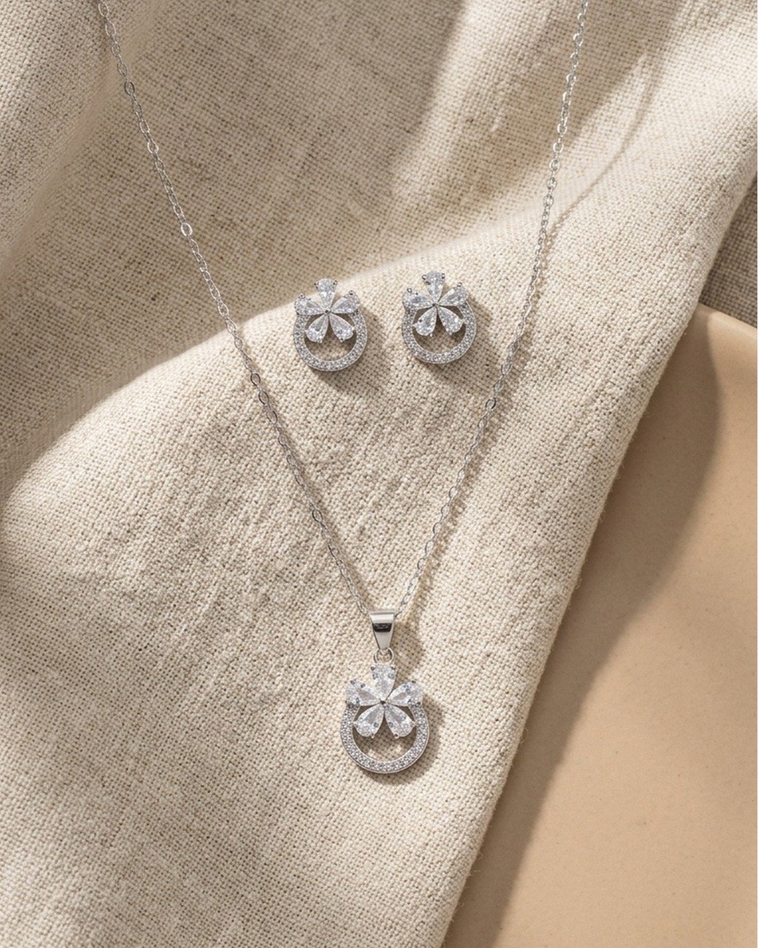 Elegant Swirl Bloom Pendant Set – 925 Sterling Silver