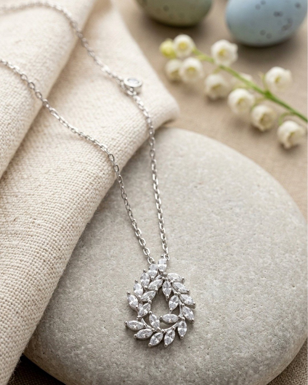 Laurel Grace Asymmetrical Necklace – 925 Sterling Silver — view 4