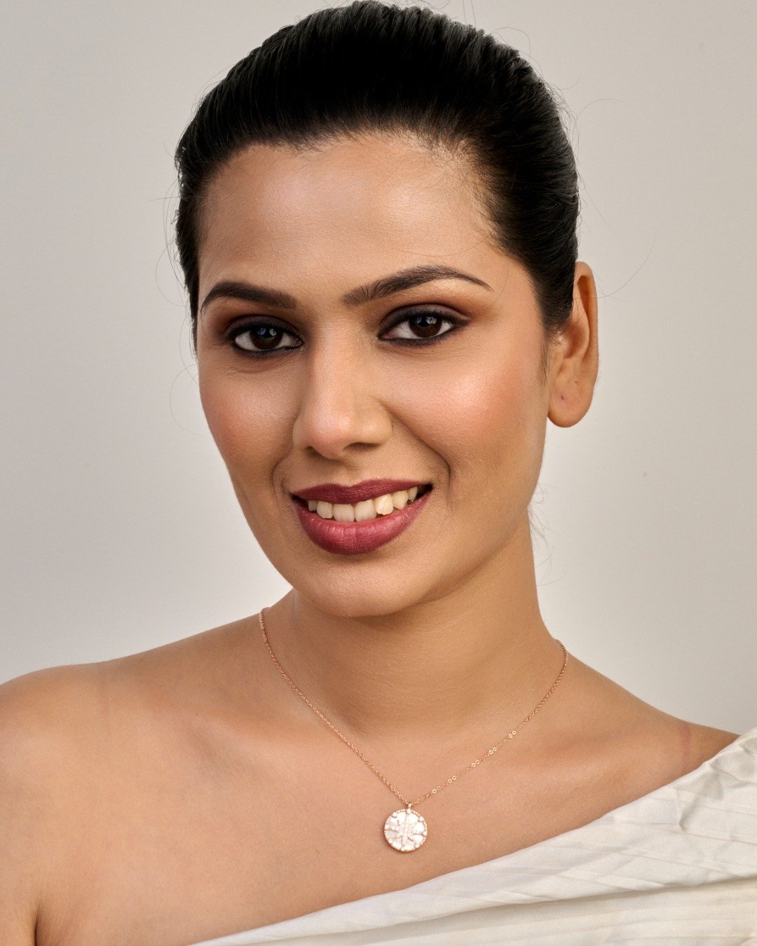 Celestial Star Medallion Pendant Necklace – 925 Sterling Silver — view 3