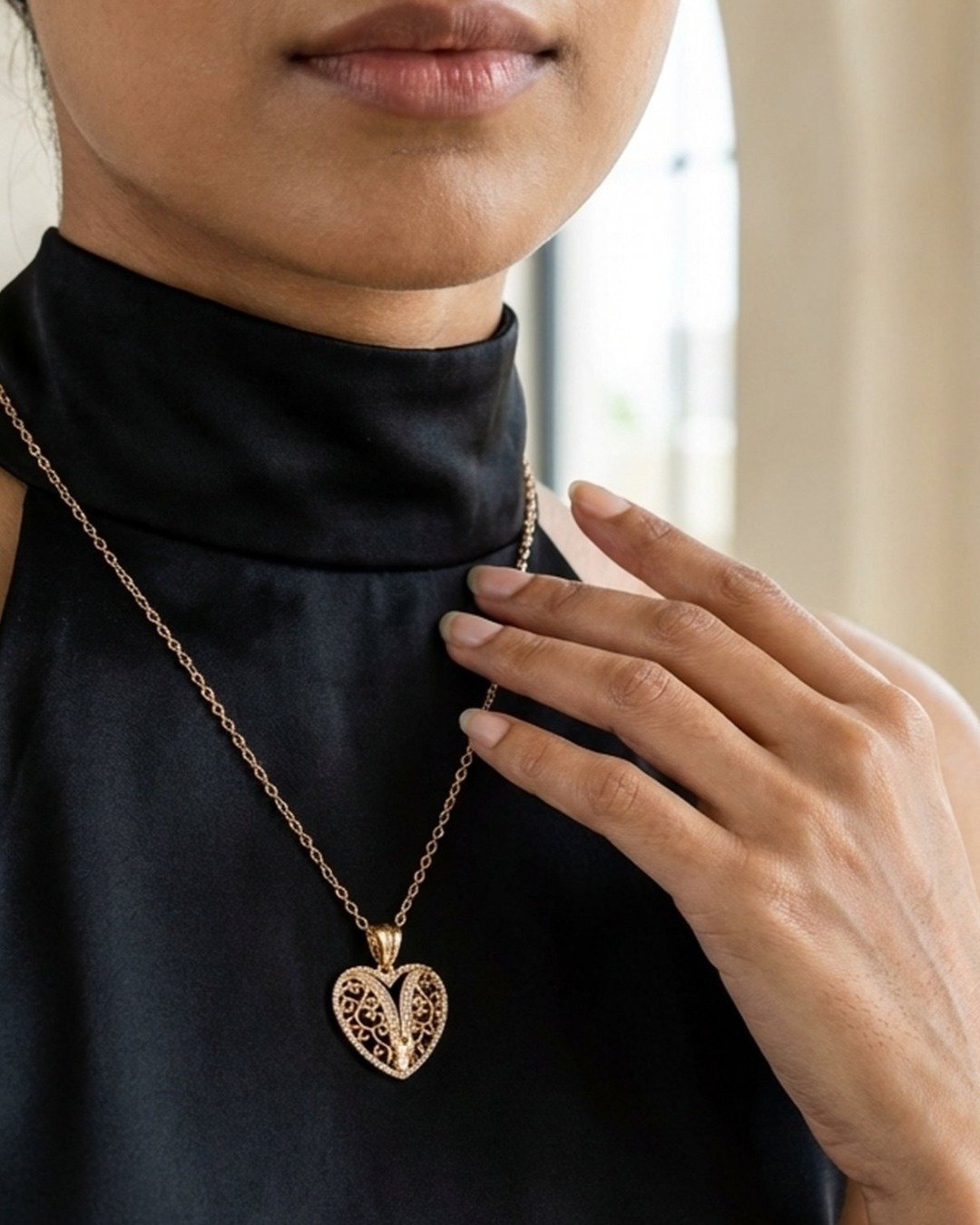 Royal Filigree Heart Pendant Necklace – 925 Sterling Silver — view 4