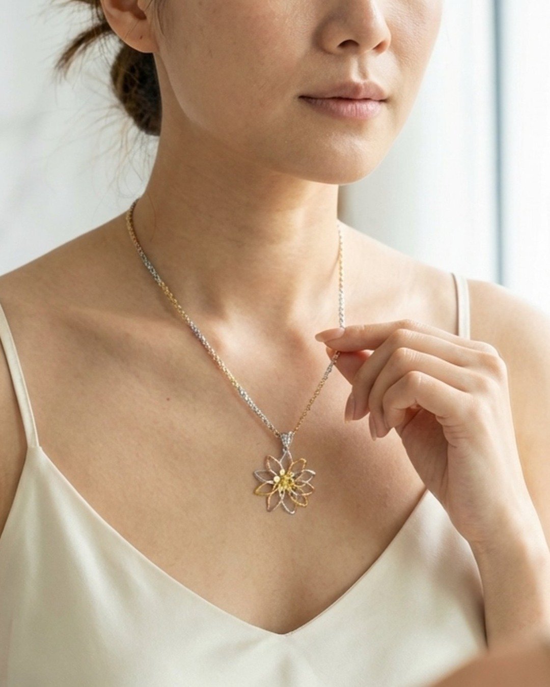 Premium Tri-Tone Floral Statement Pendant – 925 Sterling Silver — view 3