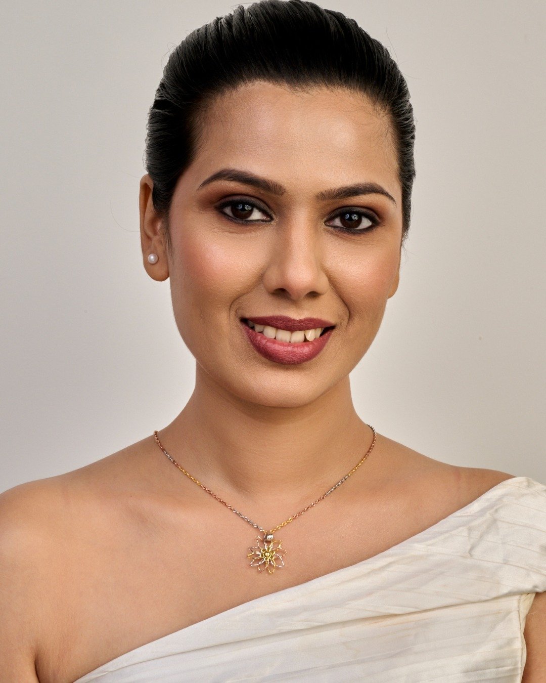 Tri-Tone Blossom Statement Pendant Necklace – 925 Sterling Silver — view 4